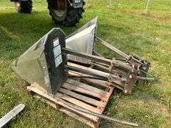 2006 RoGator 1074 Hi Clearance Sprayer