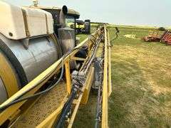 2006 RoGator 1074 Hi Clearance Sprayer