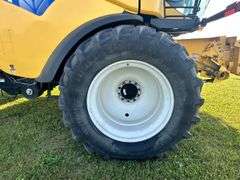 2010 New Holland CR9080
