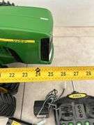 John Deere 9620 9.6v Remote controlled toy tractor