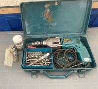 Makita hammerdrill and masonary bits - working condition