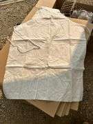 2000 disposable aprons