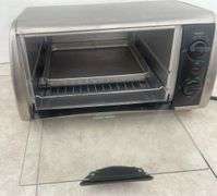 Black and Decker Toaster-R-Oven - heats up