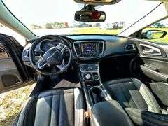 2015 Chrysler 200S