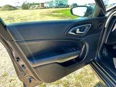 2015 Chrysler 200S