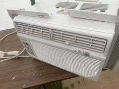 Noma 8000BTU window air conditioner with remote - condition unknown as compressor won't cut in
