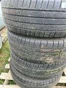 4 Michelin tires 225/55R20