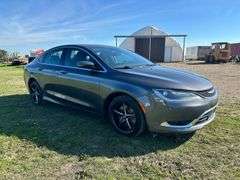 2015 Chrysler 200S