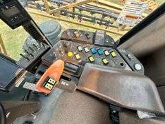 2006 RoGator 1074 Hi Clearance Sprayer