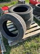 4 tires - 225R65/17 - 2 Ilink and 2 Goodyear
