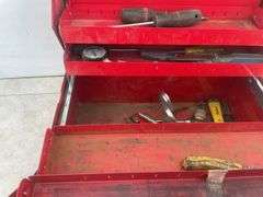 Torin toolbox measures 18"L x 13"H