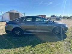 2015 Chrysler 200S