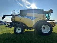 2010 New Holland CR9080