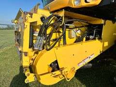 2010 New Holland CR9080