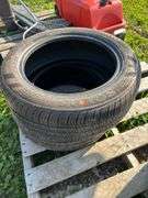 Pair of Kumho 185/55R15 tire