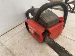 Homelite￼ 245 chainsaw on tested as no gas but has nice compression ￼