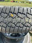 4 tires/rims 33x12.50R20LT came off 2014 GMC