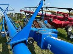 Brandt 1370 Swing Away Auger