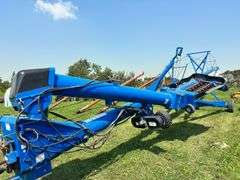 Brandt 1370 Swing Away Auger