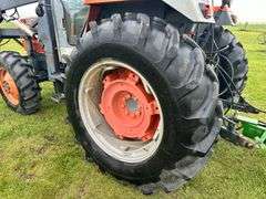 Kubota M8950DT w/ Allied 794 Front End Loader
