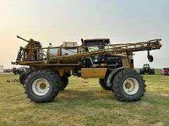 2006 RoGator 1074 Hi Clearance Sprayer
