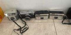 Antique and vintage cameras - quantity 10