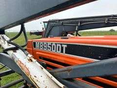 Kubota M8950DT w/ Allied 794 Front End Loader