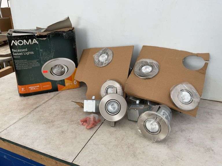 6 unused recessed swivel pot lights