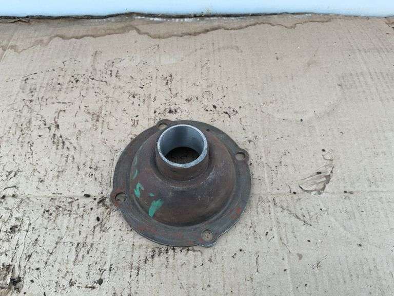 Owner says fourth main bearing for Model T