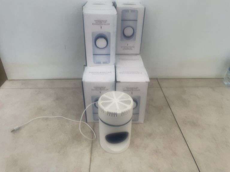 Quantity of 10 mosquito traps unused