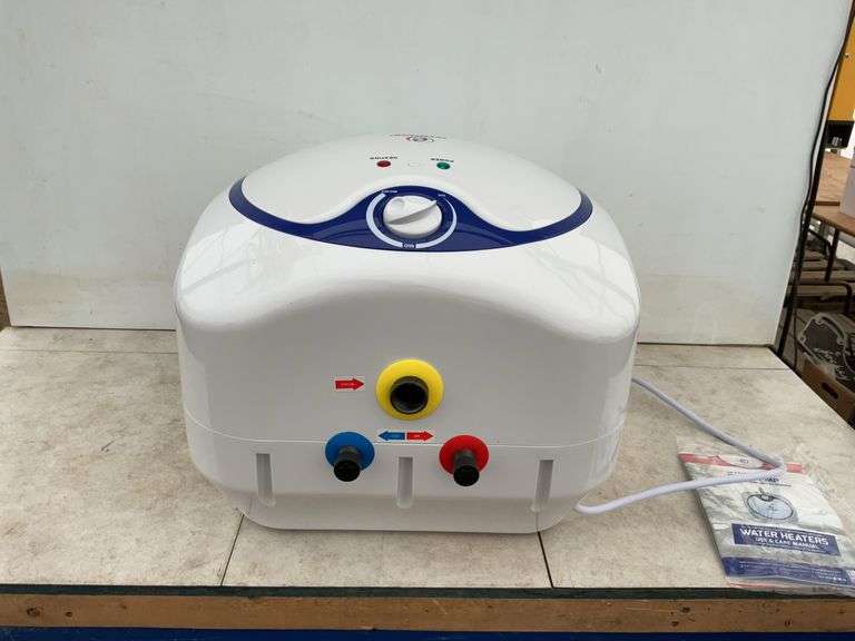 Unused Eccotemp 26L water heater