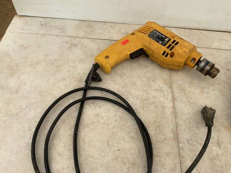 Working 3/8" drive Power Fist electric drill, working 1/2" DeWalt electric drill