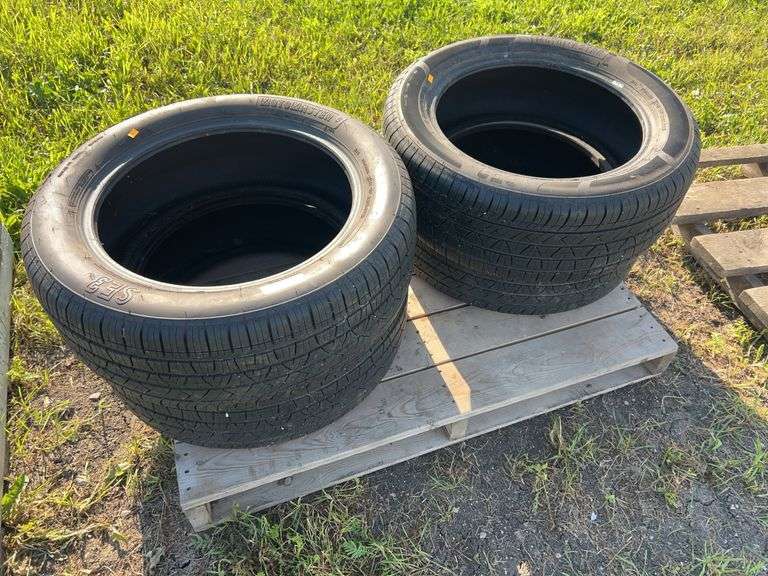 4 Motomaster tires 226/55R18