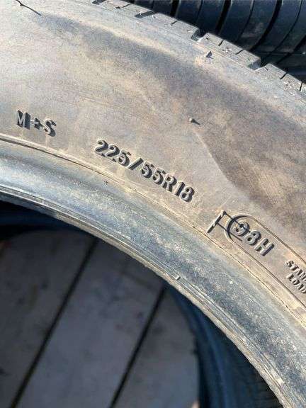 4 Motomaster tires 226/55R18