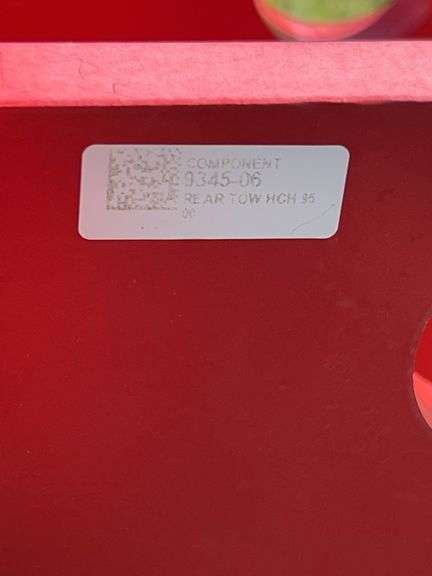 UNUSED Bourgault rear tow hitch