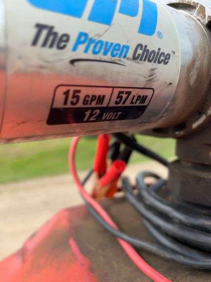 700L slip tank c/w 15gpm pump in working order