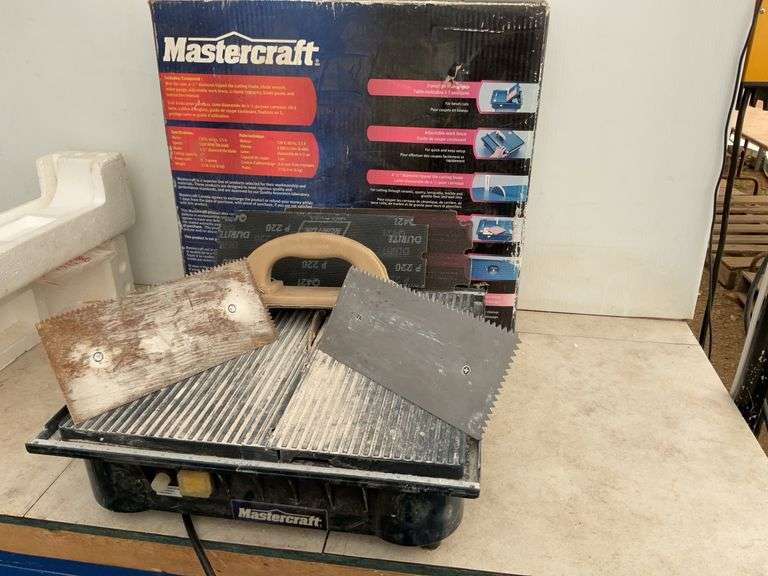 Working Mastercraft tile saw etc.