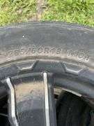 3 tires/rims 264/60R18 - rubber poor