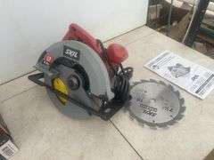 Unused 7-1/2" Skil saw