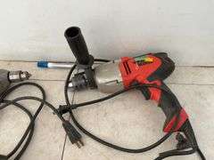 Working 1/2" Black & Decker electric drill, a working 3/8" Craftsman electric drill, and electric st