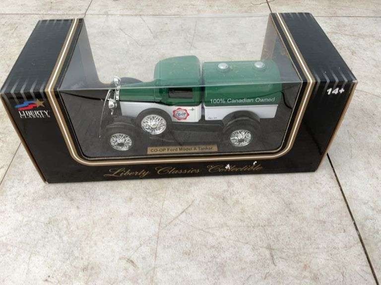 Co-op Ford Model A Tanker