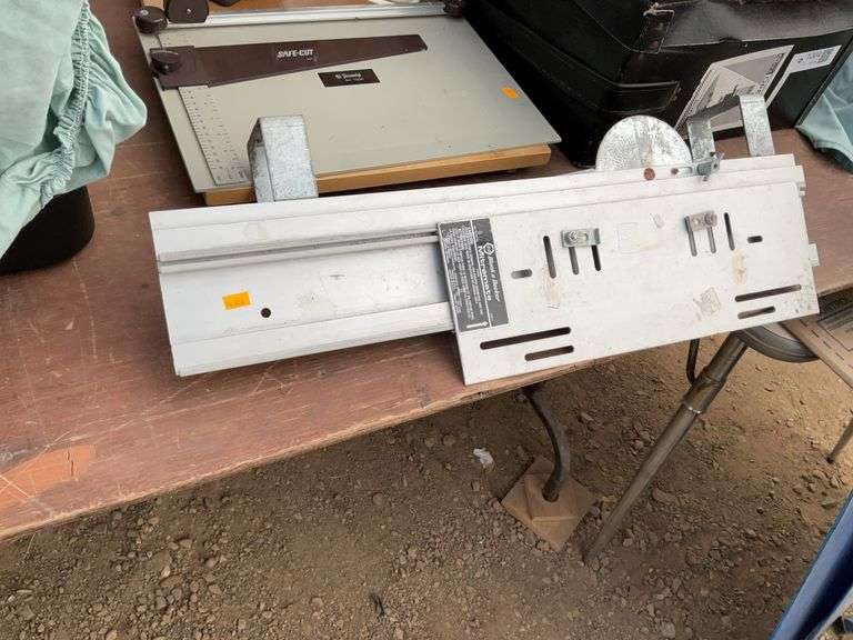 Meopta Opemus 5 Photo Enlarger, comes with Black & Decker mitre mate