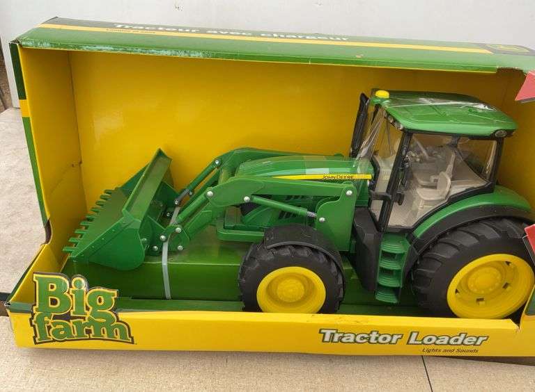 John Deere 6210R tractor with loader, loader raises and lowers, hood opens, removable cab, working l