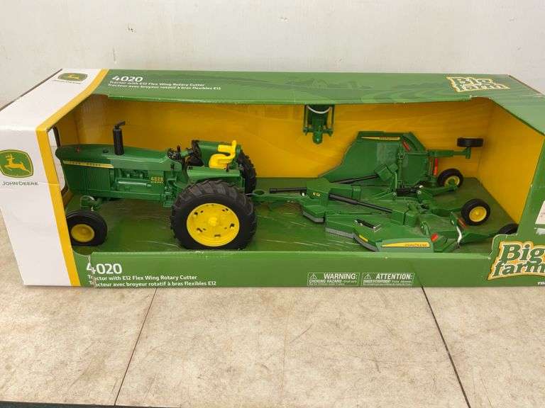 John Deere 4020 with E12 Flex Wing Rotary Cutter, 1/16 scale - in orginal box