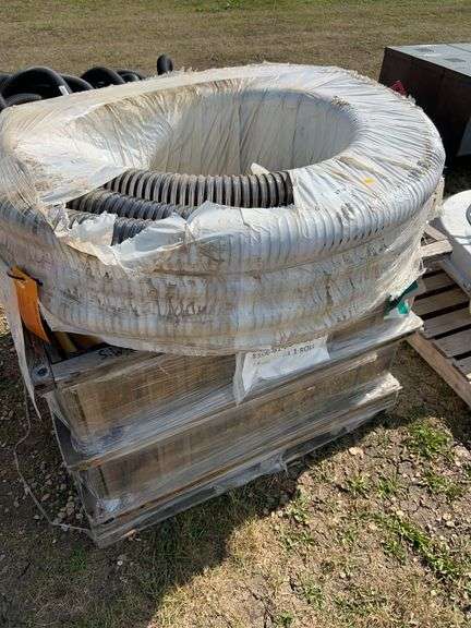 Crate of misc poly hose 2-1/2 canaflex air seeder hose & 1” air seeder hose