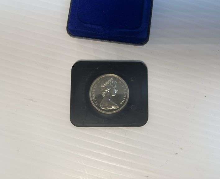 1972 Canada Dollar
