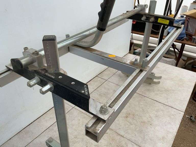 Alaskan chainsaw sawmill adaptor