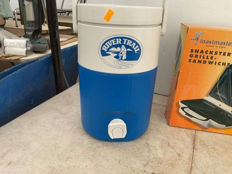 Postmaster sandwich grill, fondue, Coleman water jug