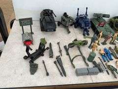 Quantity of G.I. Joe toys and figurines