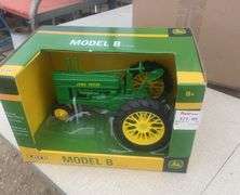John Deere B.  1/16th scale styled in box